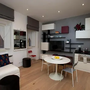  Holiday home 34 Forum Italy