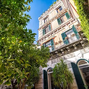  Apartment Centre Flats Italy